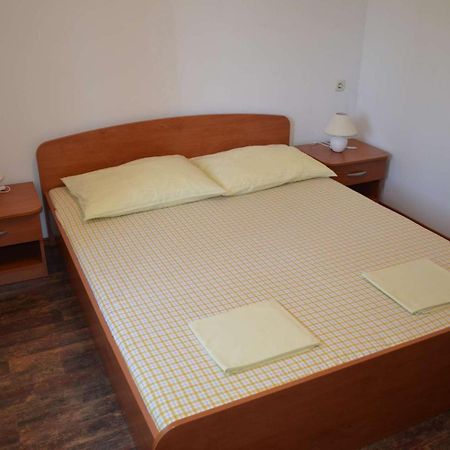 Apartments Krusvina Lun  Szoba fotó
