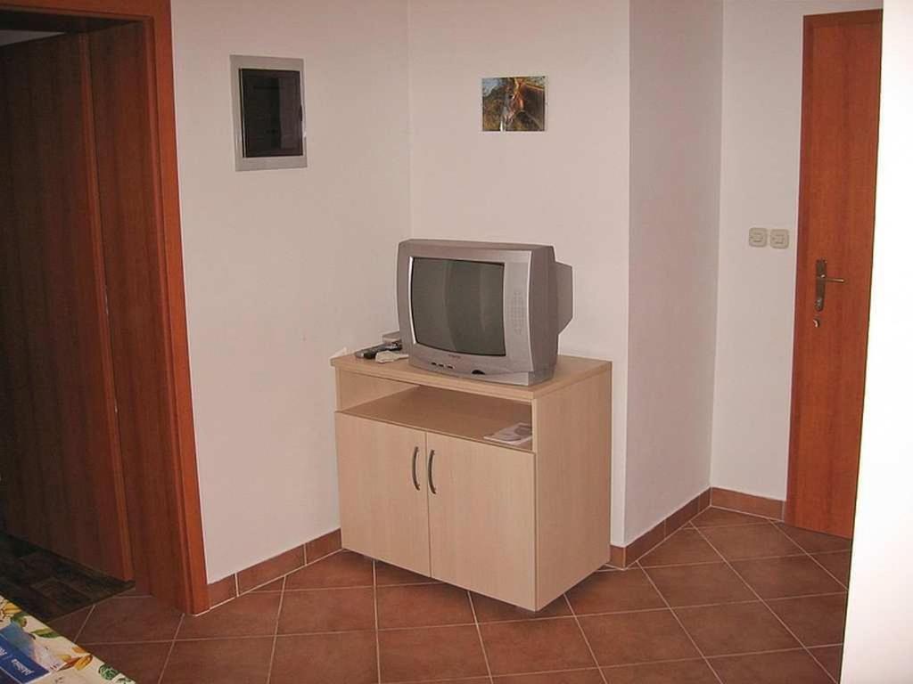 Apartments Krusvina Lun  Szoba fotó
